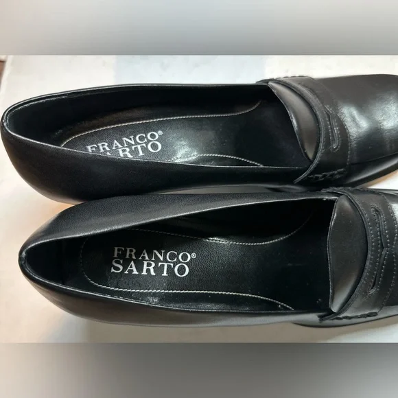 Franco Sarto Classic Black Leather Heeled Loafers - Picture 6 of 8